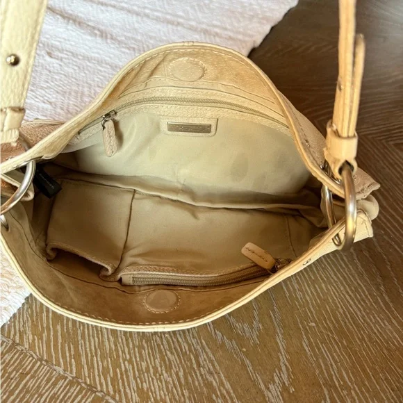 Alfani Pebbled Leather Shoulder Bag Pleated Beige/Cream/Tan Magnetic Closure - Picture 9 of 14